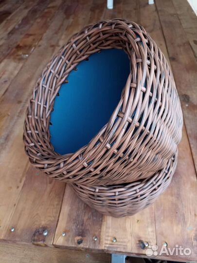 Кашпо из искусственного ротанга