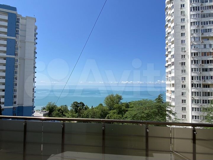 3-к. квартира, 150 м², 4/4 эт.