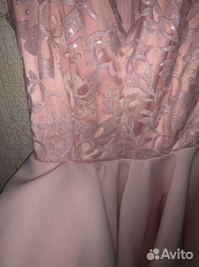 Вечернее платье