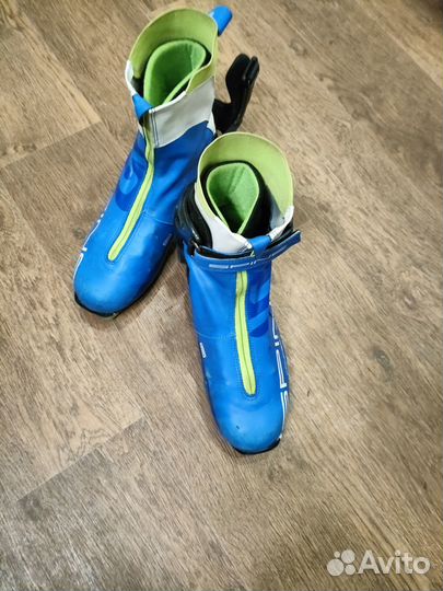 Лыжные ботинки spine concept skate pro NNN