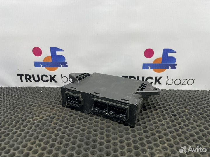 712W282306034 Блок управления двери правый