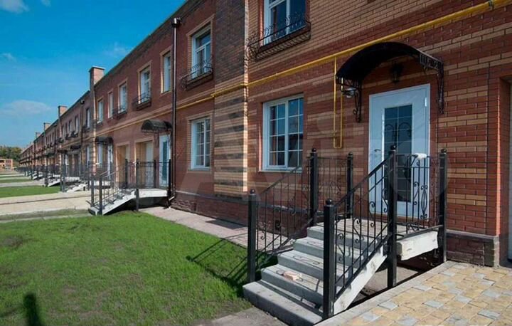 4-к. квартира, 97,6 м², 1/2 эт.