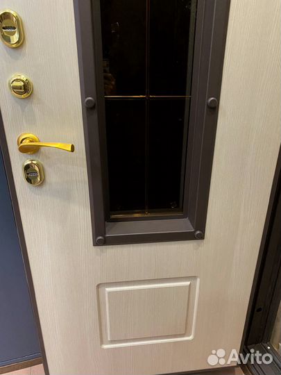 Дверь входная