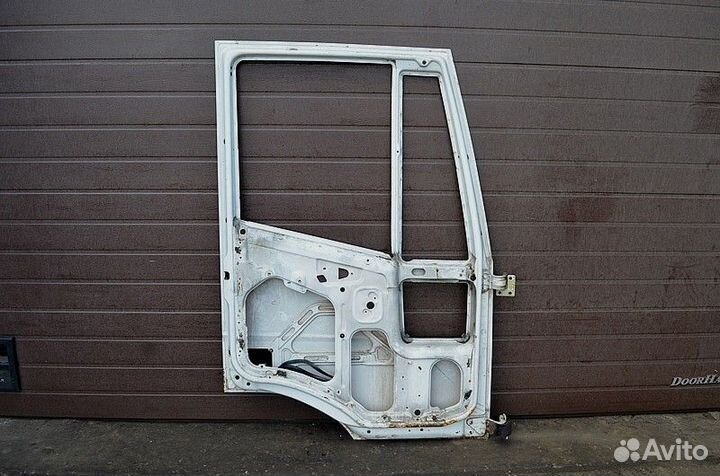 Дверь, левая iveco EuroCargo (01.91)