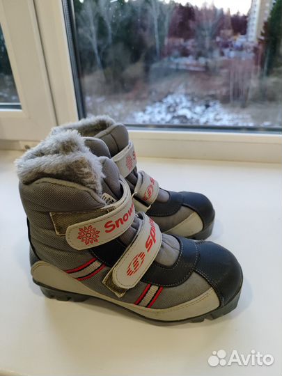 Лыжные ботинки р 33-34, NNN
