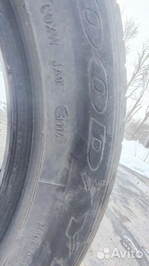 Goodyear EfficientGrip 205/60 R16