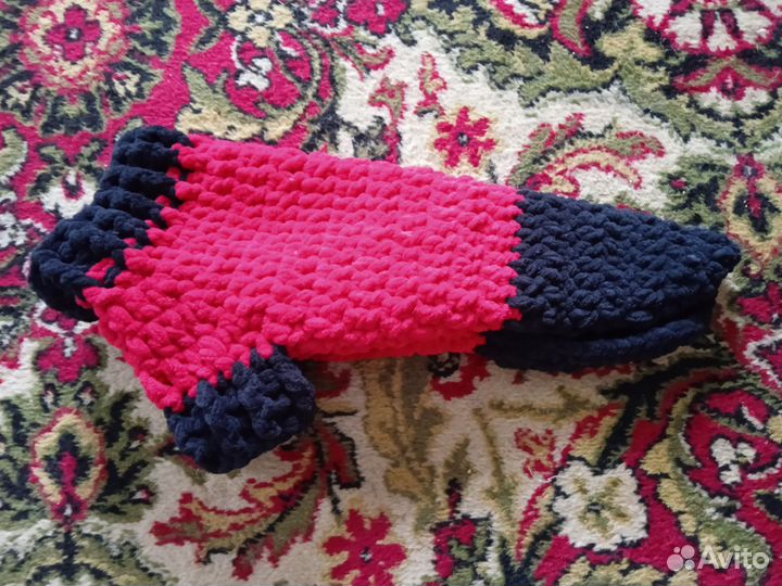 Вязаная кофточка для собачки маленькой породы