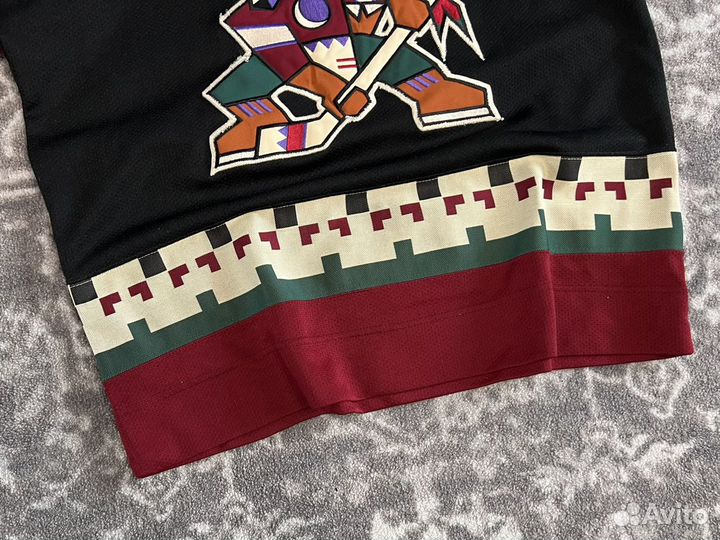 Vintage Phoenix Coyotes 90's Starter NHL Jersey