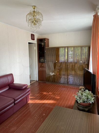 2-к. квартира, 40,7 м², 1/5 эт.