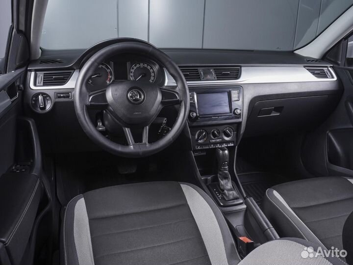 Skoda Rapid 1.6 AT, 2018, 122 122 км