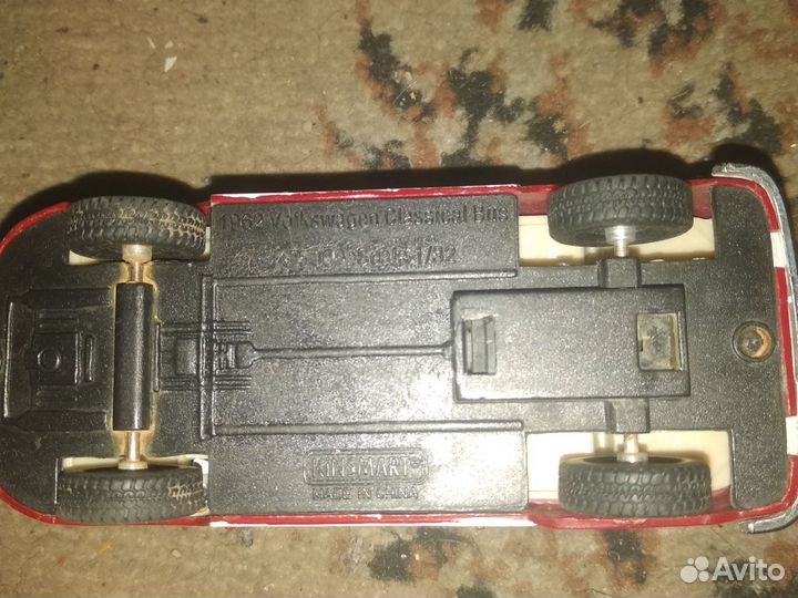 Редкая модель volkswagen классик бус 1962 год