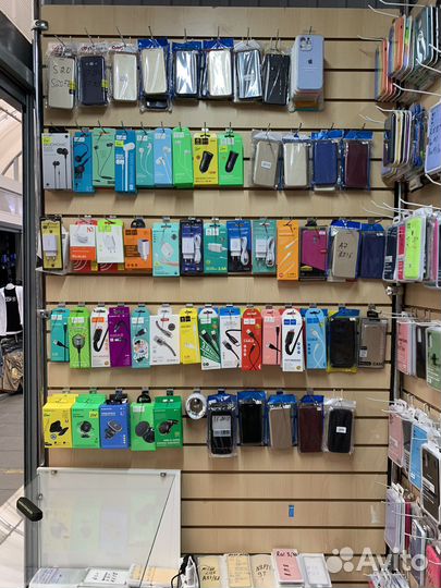 Аксессуары для телефонов. Чехлы стеклы наушники