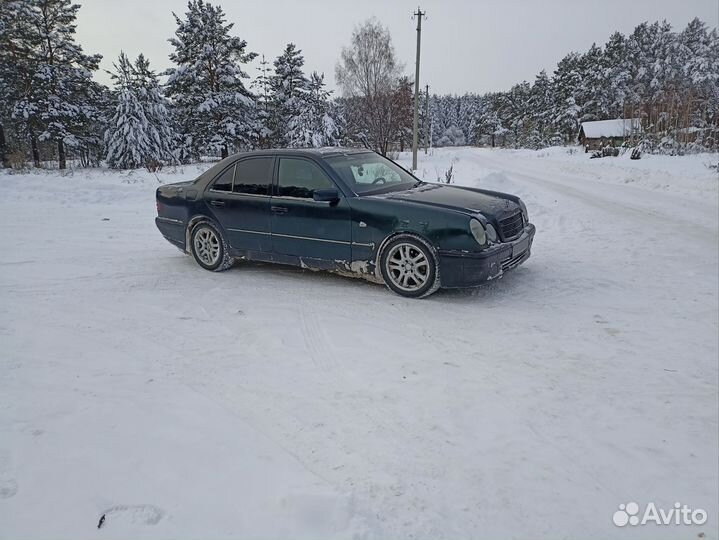 Mercedes-Benz E-класс 2.3 AT, 1997, 385 680 км