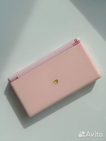 Nintendo ds lite розовый + 6 игр и все аксессуары