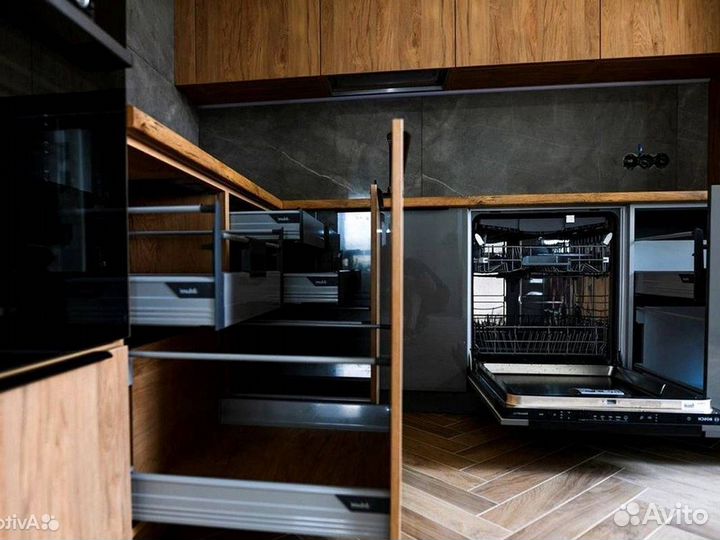 Кухонный гарнитур 