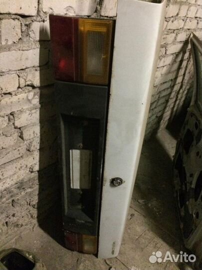 Крышка багажника задняя Audi 100 C3(44) седан 2.0