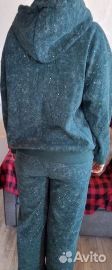 Спортивный костюм новый