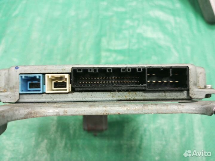 Блок для Toyota 86792-47040 8679247040