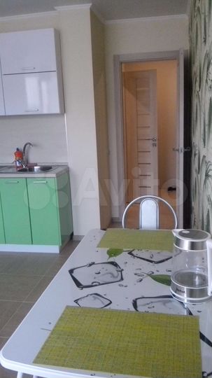 1-к. квартира, 43 м², 8/10 эт.