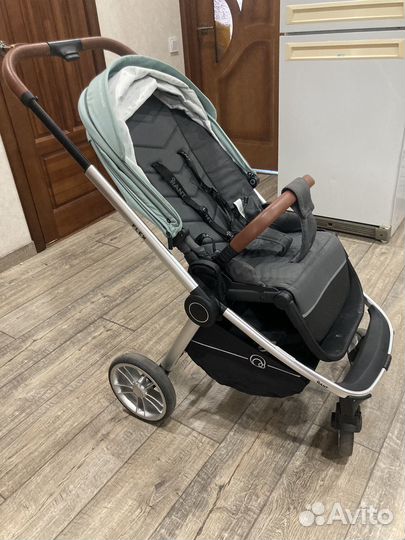 Детская прогулочная коляска бу