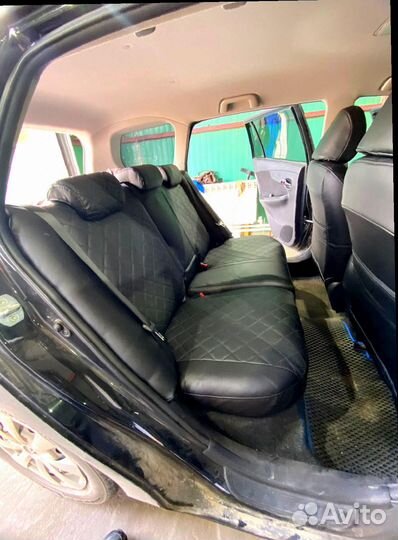 Чехлы для Toyota Corolla Fielder, универсал