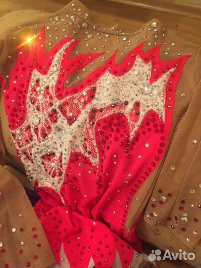 Купальник для художественной гимнастики