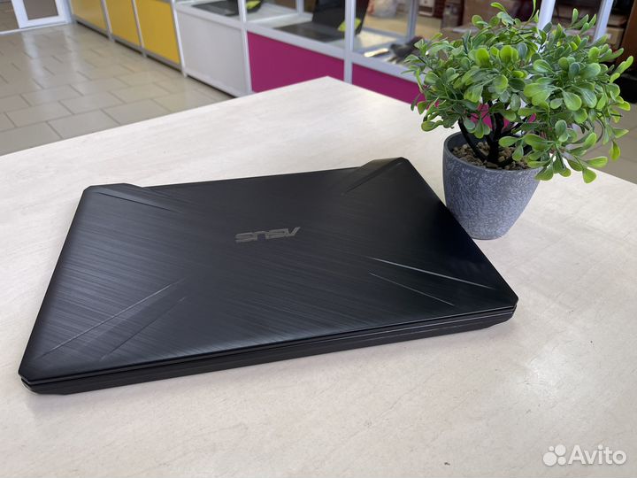 Потрясающий Игровой ноутбук/Ryzen 7/16GB/GTX/SSD