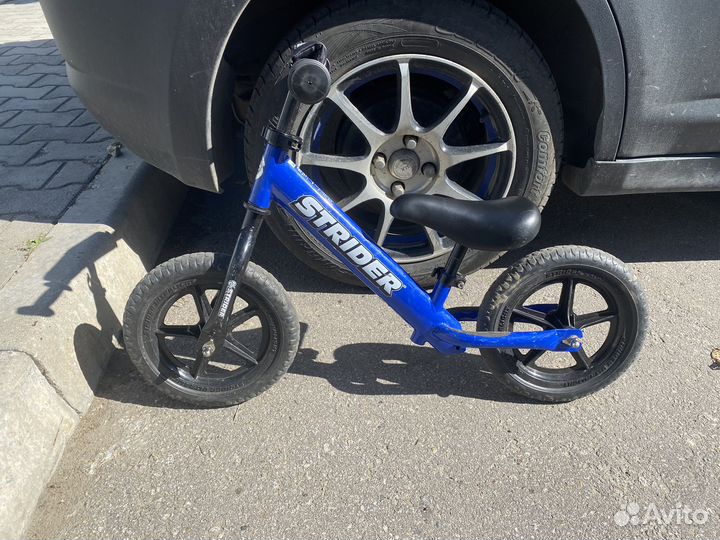 Беговел strider sport 12. Торг