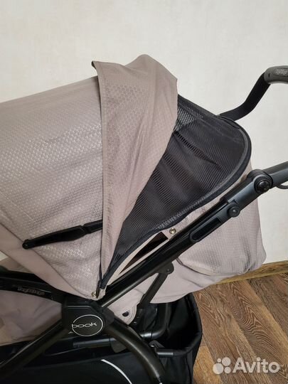 Прогулочная коляска peg perego book