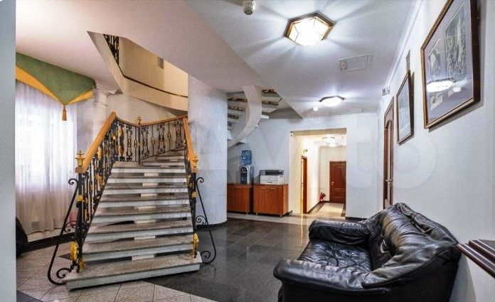 Продажа представительского особняка класс А 903 м²