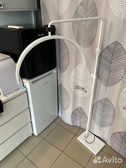 Напольная лампа луна для бьюти мастера