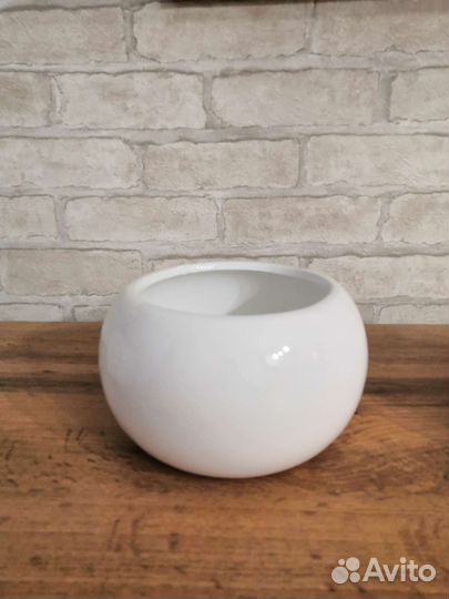 Горшок для цветов круглый