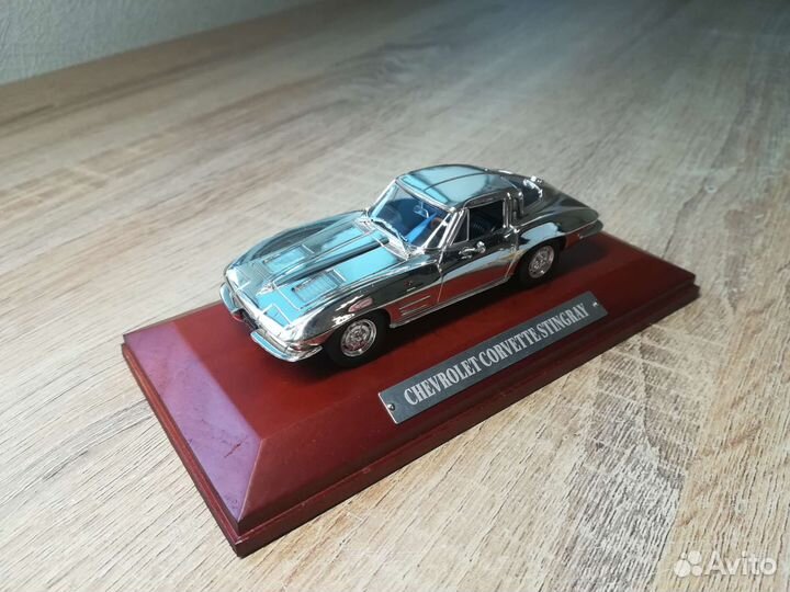 1:43 Chevrolet Corvette Stingrey Atlas