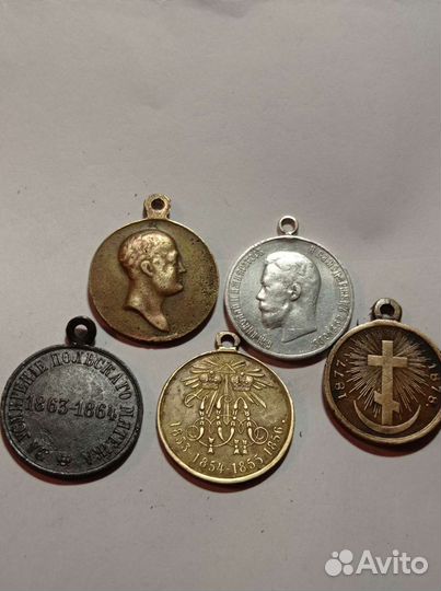 Медали За Храбрость и другие