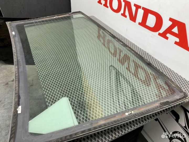 Стекло заднее заднее Honda Civic FD(4Д)