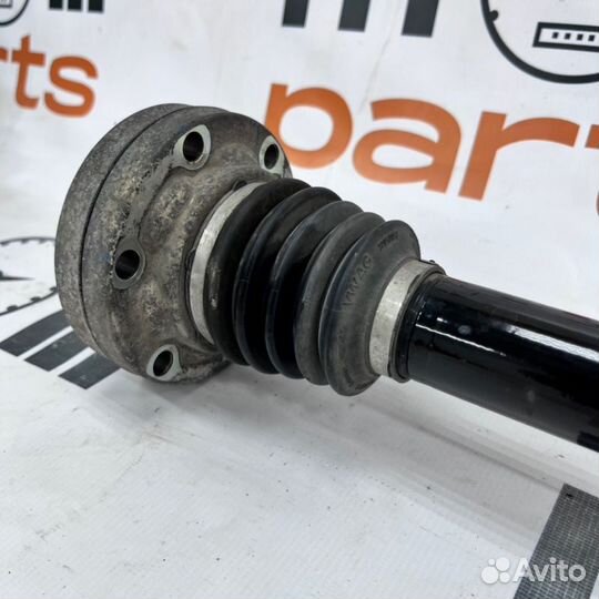 Привод задний левый Audi Q8 2019