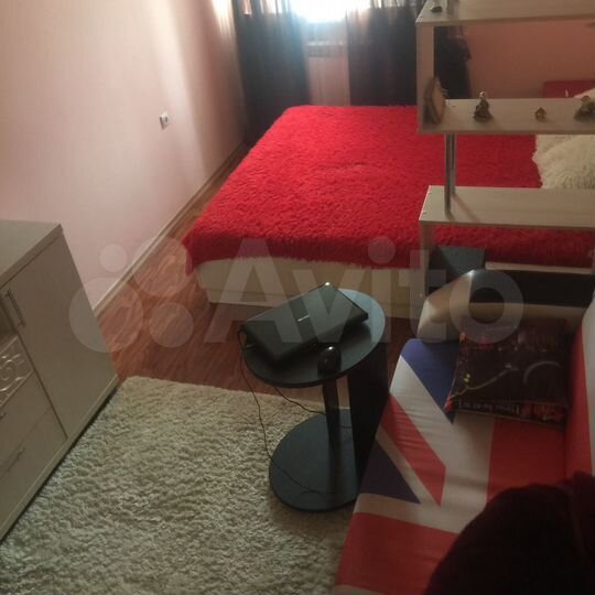 2-к. квартира, 43 м², 3/4 эт.