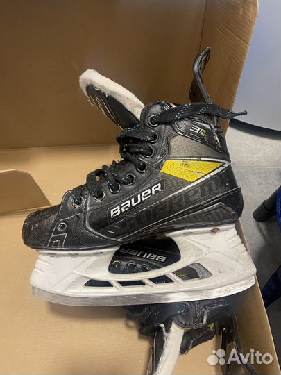 Коньки хоккейные профессиональные бауер