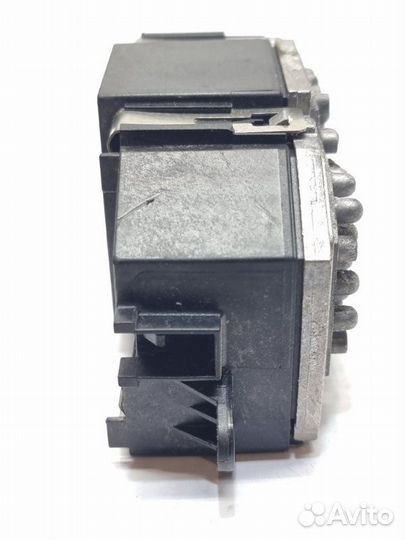 Резистор отопителя Skoda Octavia 2 (A5) 1.4 TSI