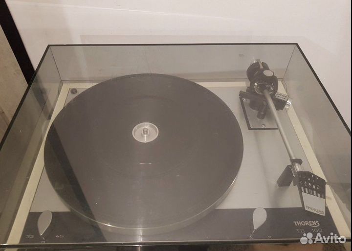 Проигрыватель винила Thorens TD 160