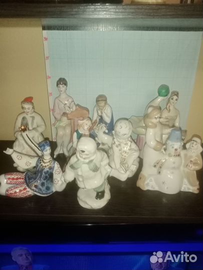 Статуэтки фарфоровые