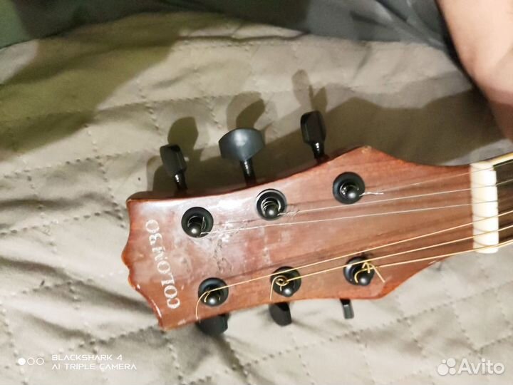 Электро акустическая гитара