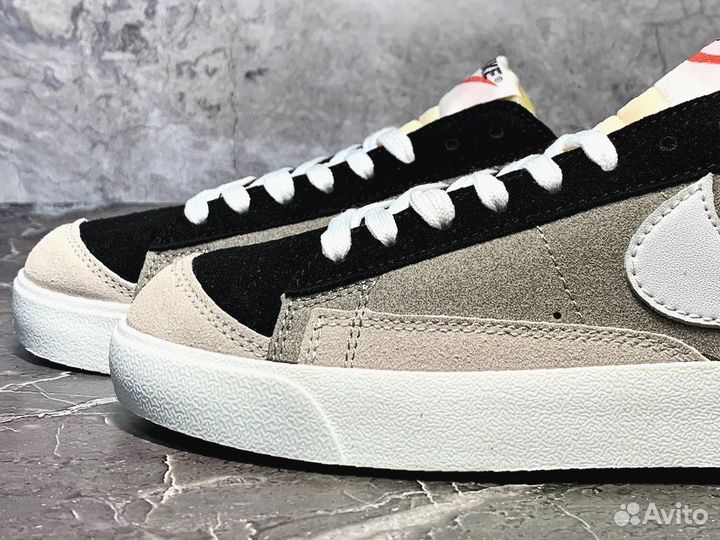 Кроссовки Nike Blazer