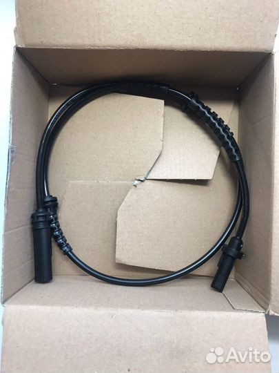 0265007982 Датчик ABS передний