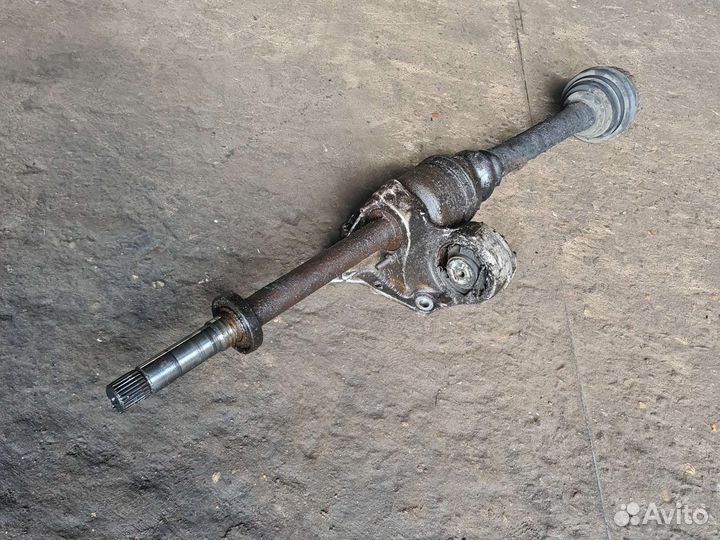 Привод правый Peugeot 605