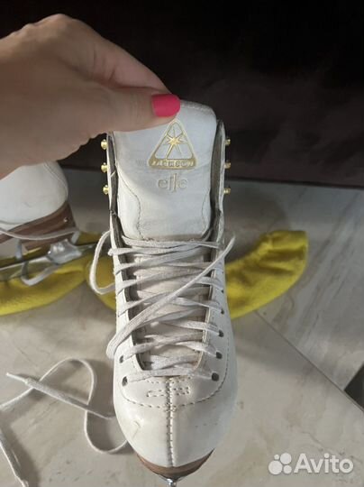 Фигурные коньки jackson elle