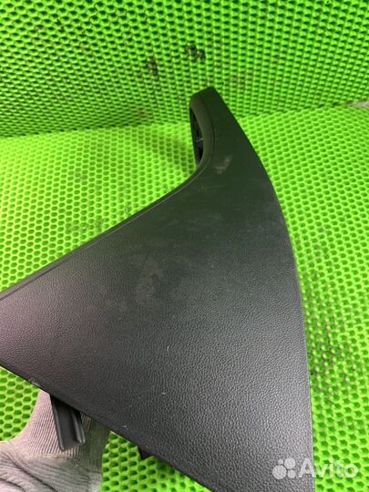 Центральная консоль верхняя часть VW Polo 5