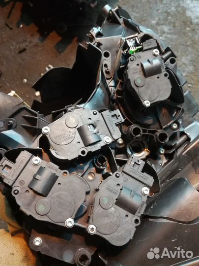 Моторчик заслонки отопителя печки BMW F20 F21