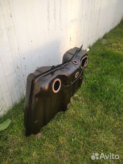 Топливный бак