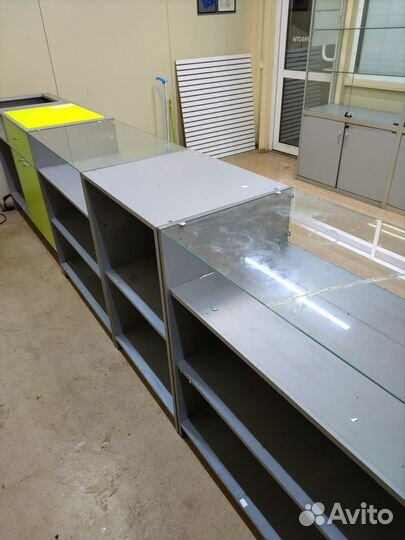 Тумбы для магазина